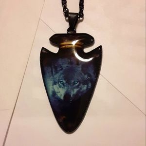 NWOT Gothic Men's Arrow Head Design Necklace